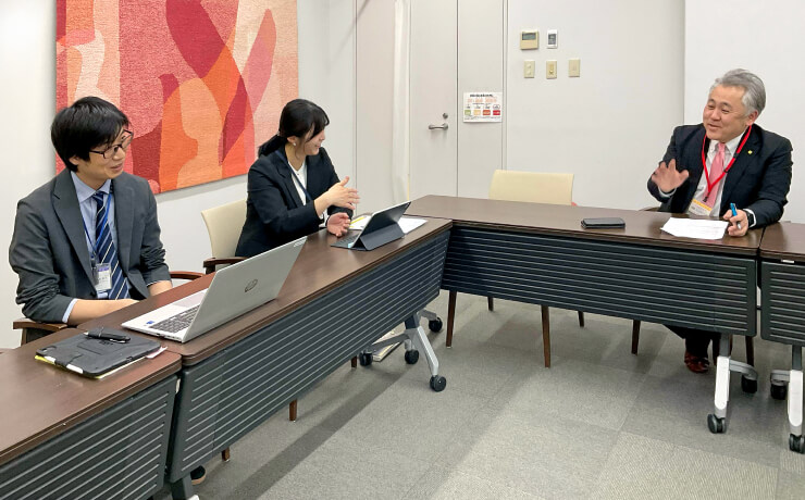 インタビュー|スコップ・クリエーティブ・コース|学習塾や学校向けの教材出版会社「育伸社」