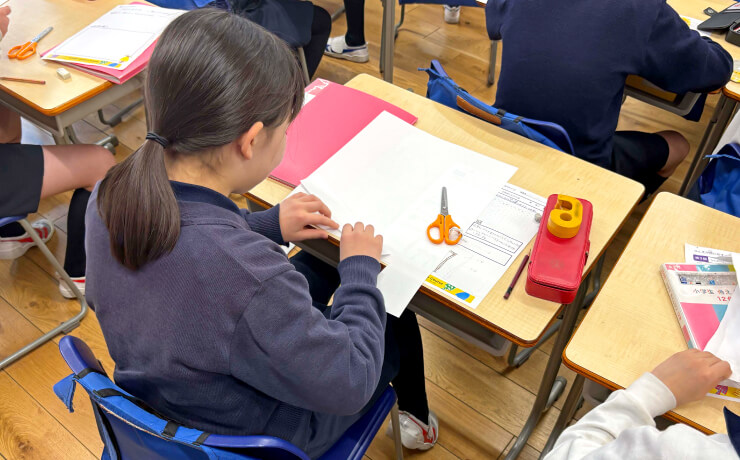 インタビュー|スコップ・クリエーティブ・コース|学習塾や学校向けの教材出版会社「育伸社」
