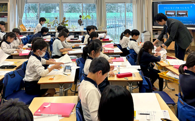 インタビュー|スコップ・クリエーティブ・コース|学習塾や学校向けの教材出版会社「育伸社」