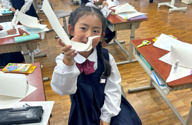 インタビュー|スコップ・クリエーティブ・コース|学習塾や学校向けの教材出版会社「育伸社」