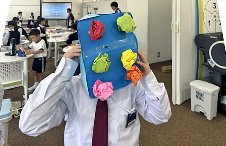 インタビュー|スコップ・クリエーティブ・コース|学習塾や学校向けの教材出版会社「育伸社」