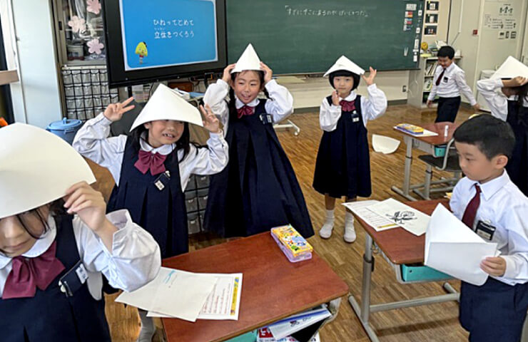 インタビュー|スコップ・クリエーティブ・コース|学習塾や学校向けの教材出版会社「育伸社」
